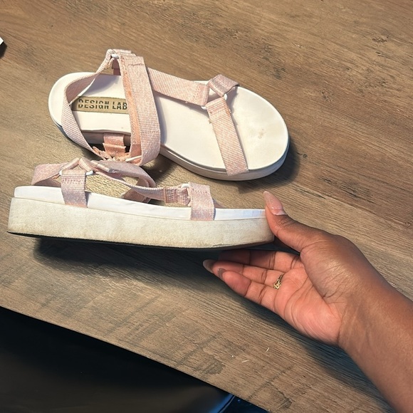 🌿 Pink Teva Like Sandals - Picture 6 of 6